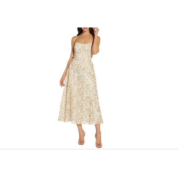 Adrianna Papell Embroidered Strapless Fit & Flare Dress in Ivory/Gold Size  6 NWT